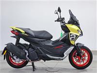 Aprilia SR GT 200