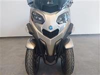 Piaggio Motosiklet MP3 400 HPE SPORT