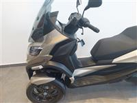 Piaggio Motosiklet MP3 400 HPE SPORT