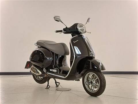 Piaggio Motosiklet Vespa GTS 300 HPE RST