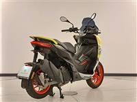 Aprilia SR GT 200